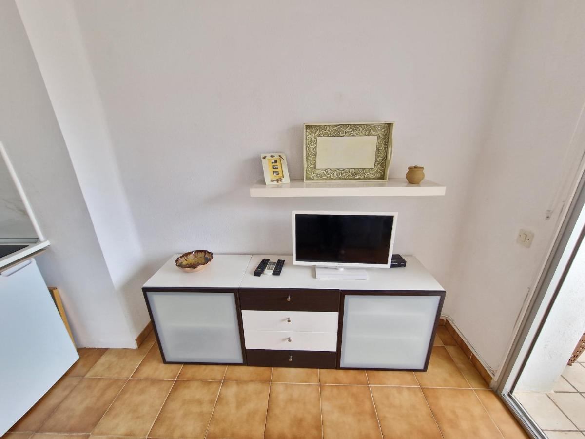 Apartamento Albatros Beach-5 Apartment เอมปูเรียบราบา ภายนอก รูปภาพ